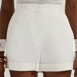 Karen Millen Premium Tailored Linen Short White Size 16 Pre-Loved
